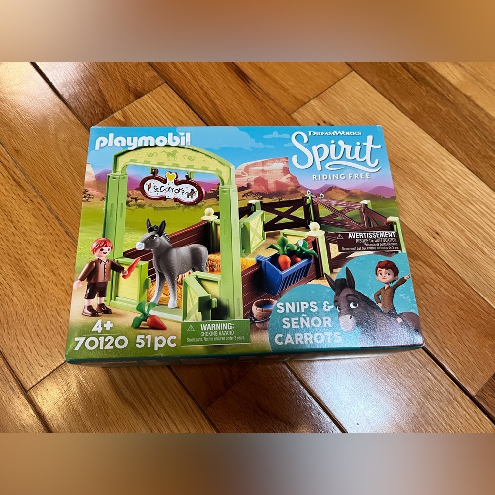 New in box Playmobil Spirit Snips and Senior Carrots